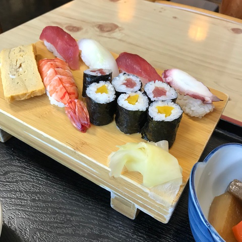 いづみ寿司